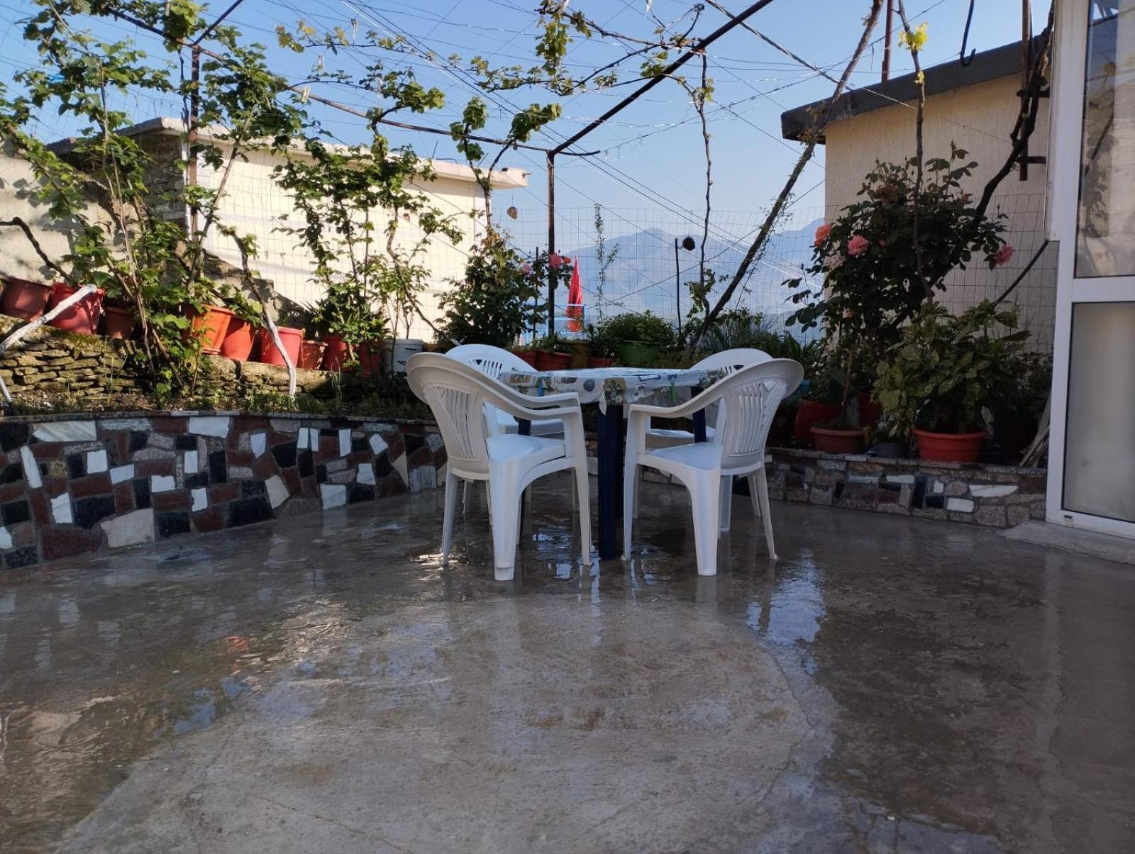 Rondo Guesthouse Gjirokaster Exterior photo