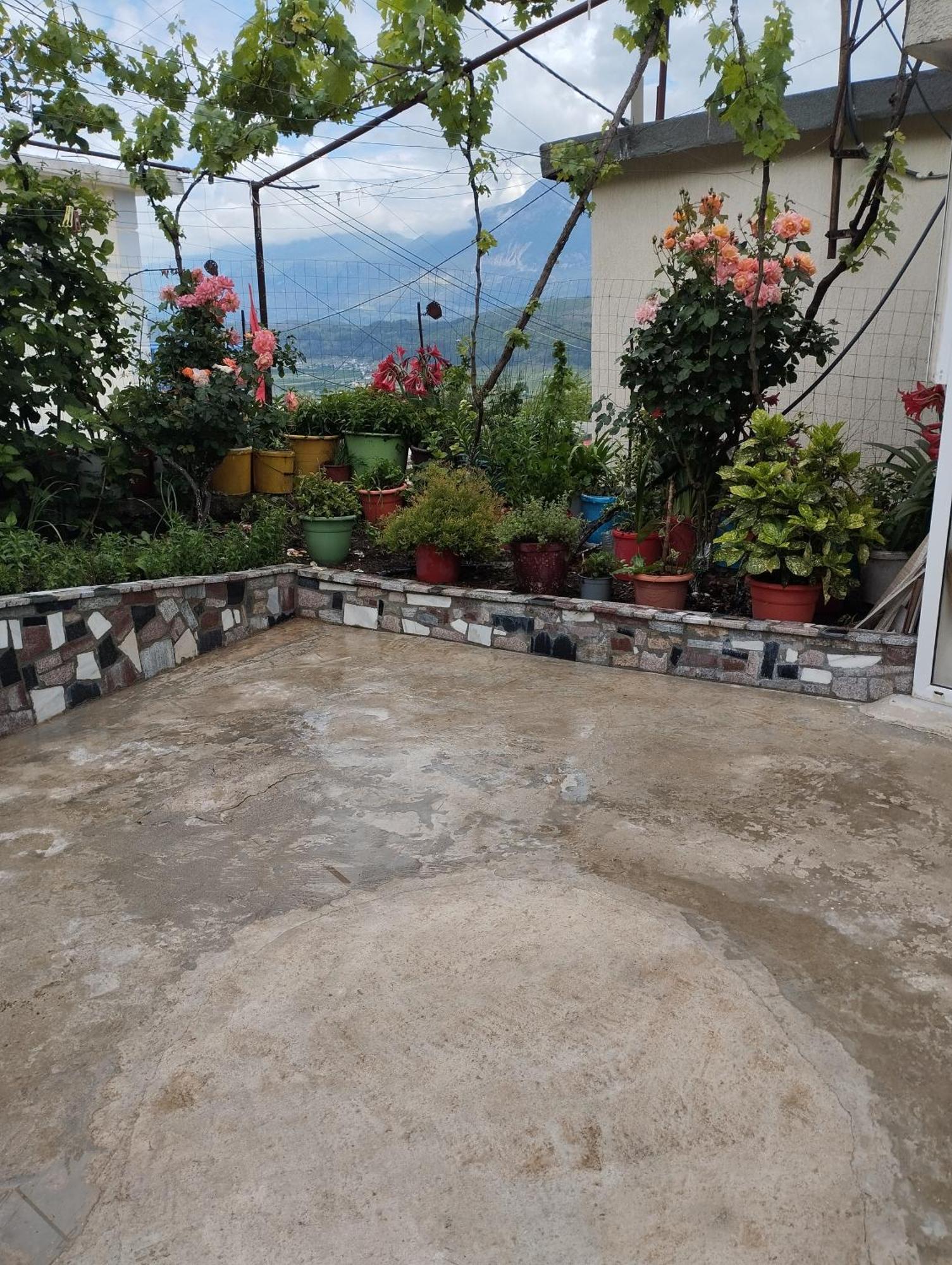 Rondo Guesthouse Gjirokaster Exterior photo